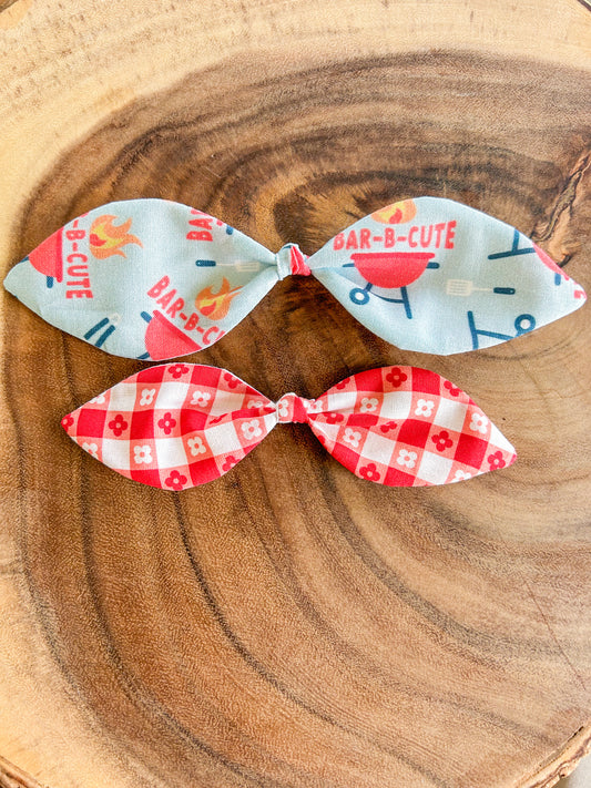 Bar-be-cute Knot Bow