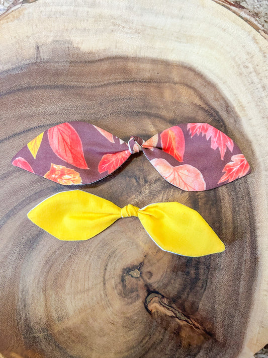 Falling Leaves Knot Bow